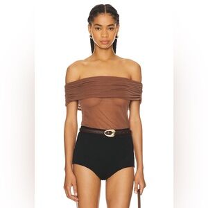 Maggie MacDonald Hannah Top in Toffee Brown
NBD Sz M
